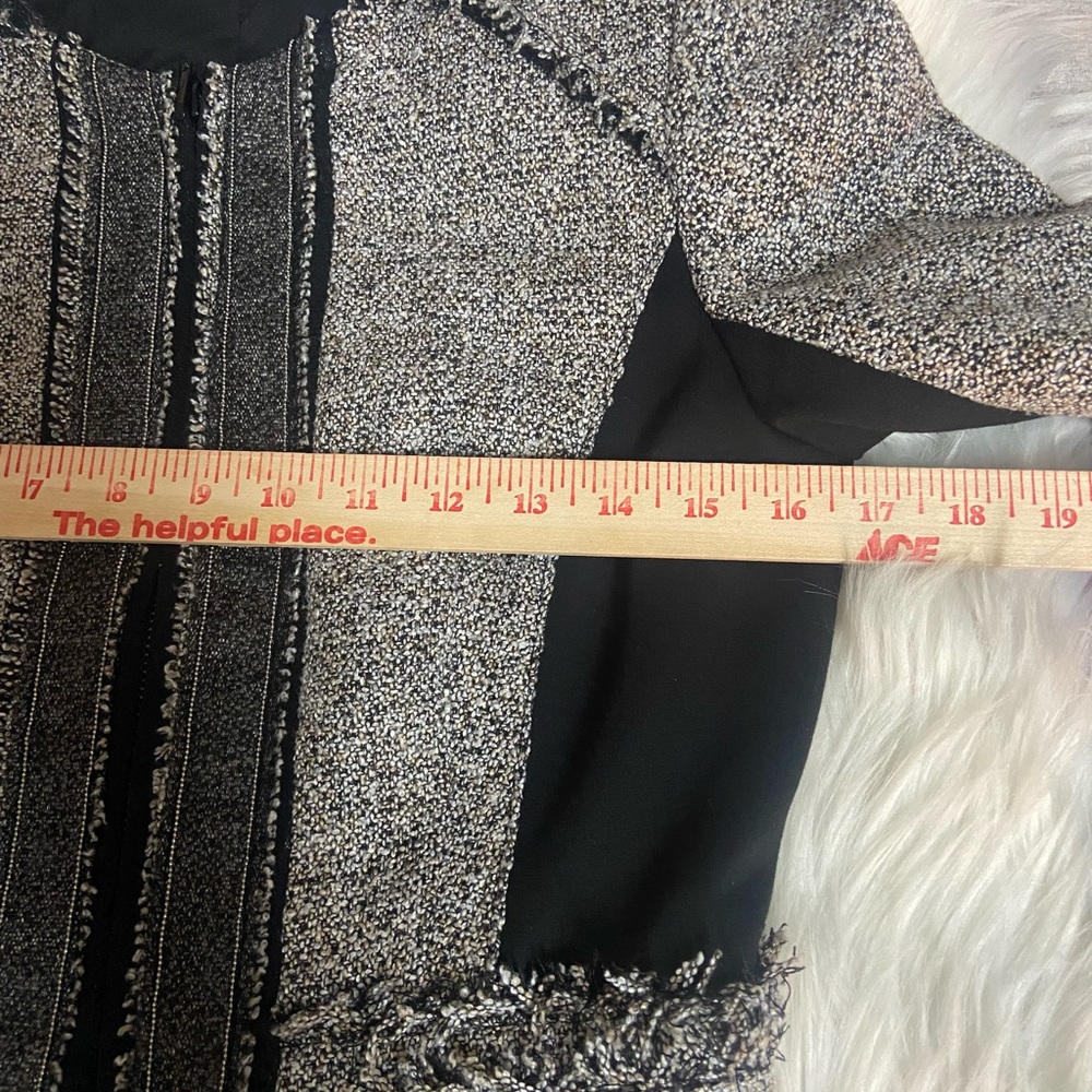 White House Black Market Sz 2 Gray and Black Tweed Women’s Blazer - Picture 11 of 16